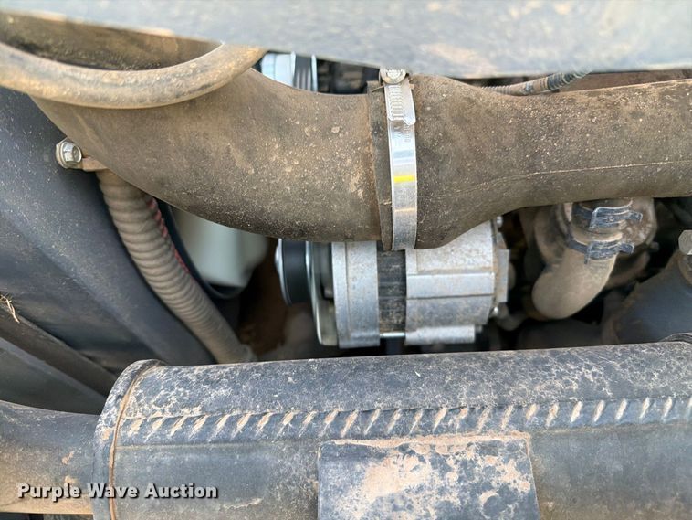 image for item YA4901 2022 Vermeer ATX850 compact wheel loader