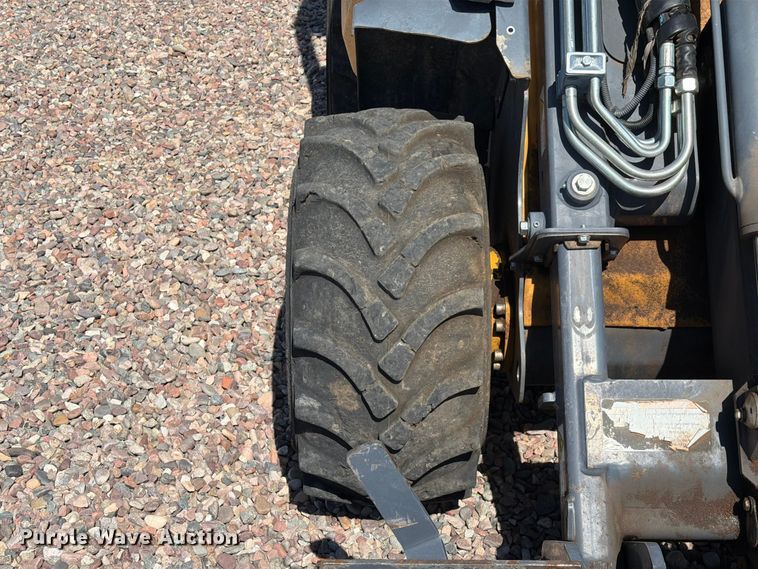 image for item YA4901 2022 Vermeer ATX850 compact wheel loader