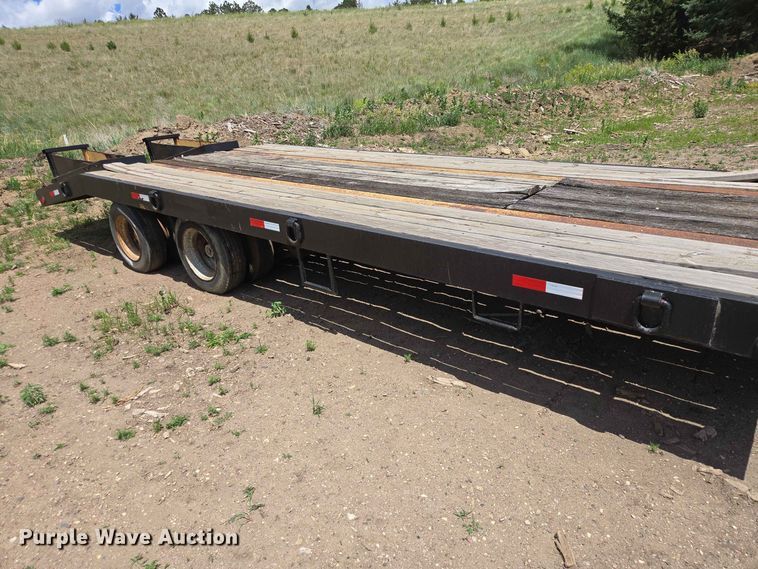 image for item DP8985 1994 CMW Custom 15T242 equipment trailer
