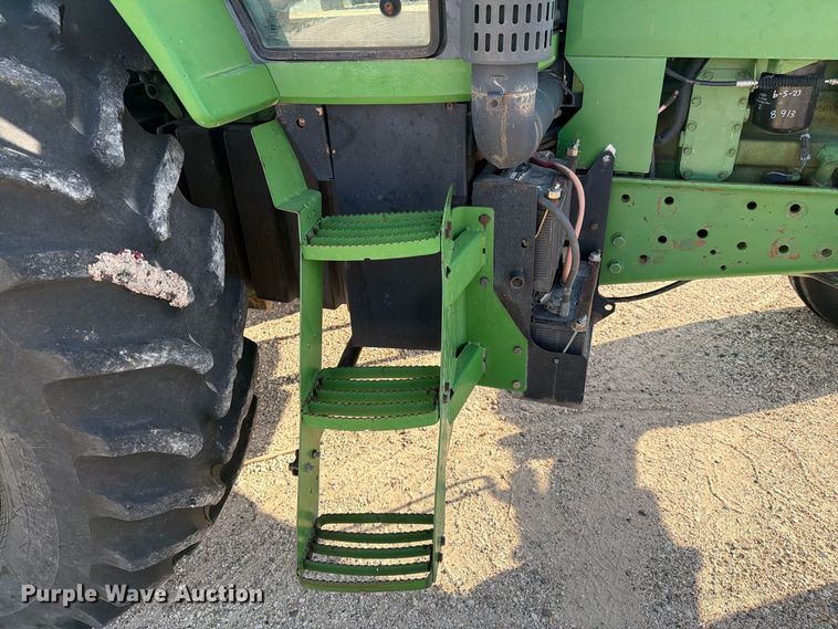 image for item DV8584 John Deere 7800 tractor