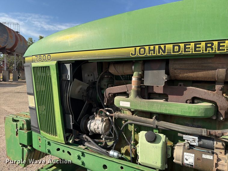 image for item DV8584 John Deere 7800 tractor
