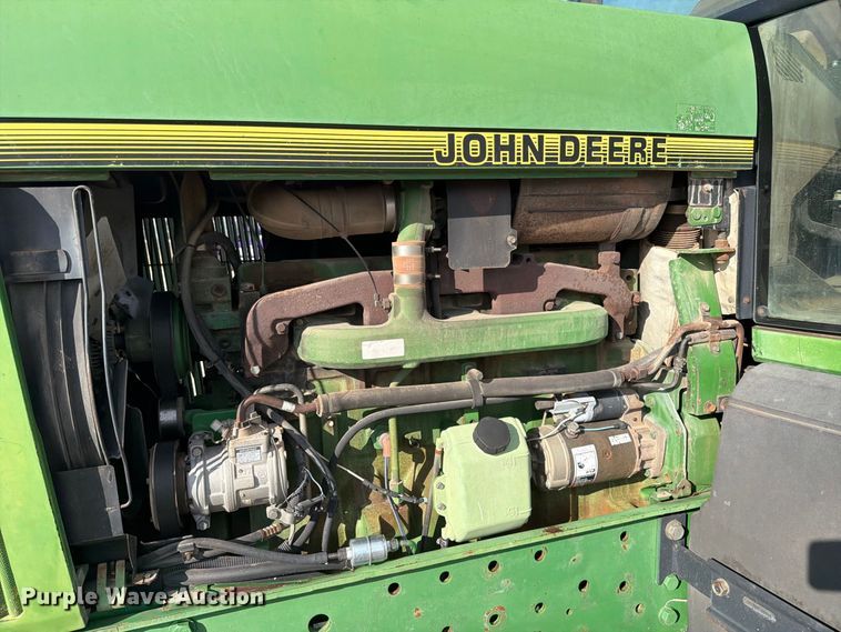 image for item DV8584 John Deere 7800 tractor