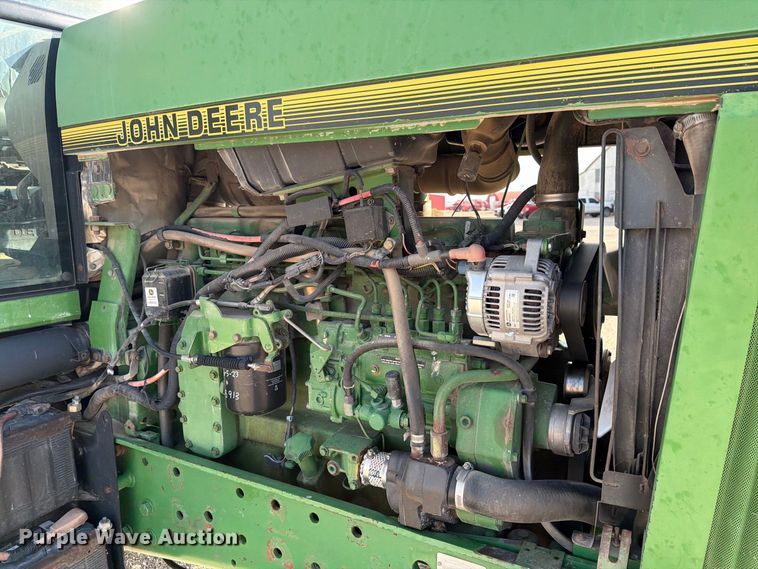 image for item DV8584 John Deere 7800 tractor