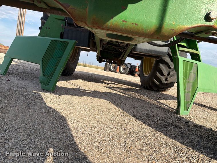 image for item DV8584 John Deere 7800 tractor