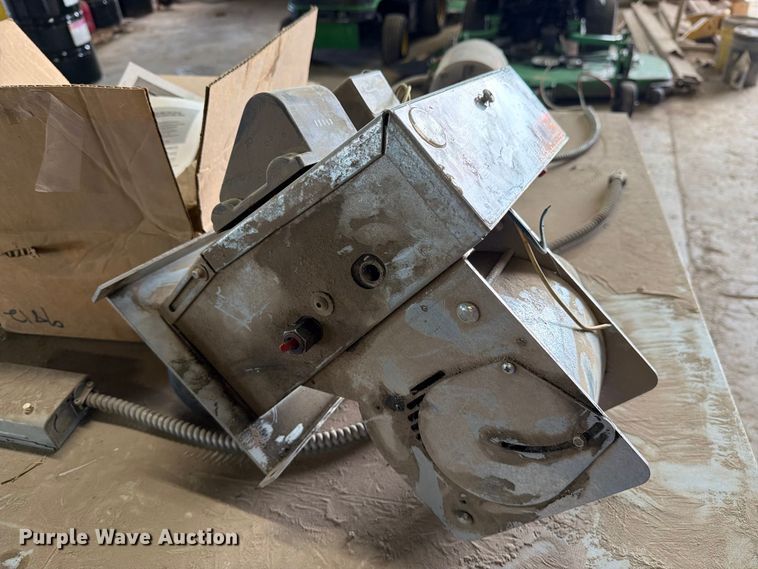 image for item DV8586 Lanair MX300 Oil burn heater