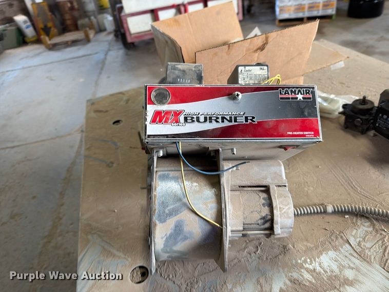 image for item DV8586 Lanair MX300 Oil burn heater