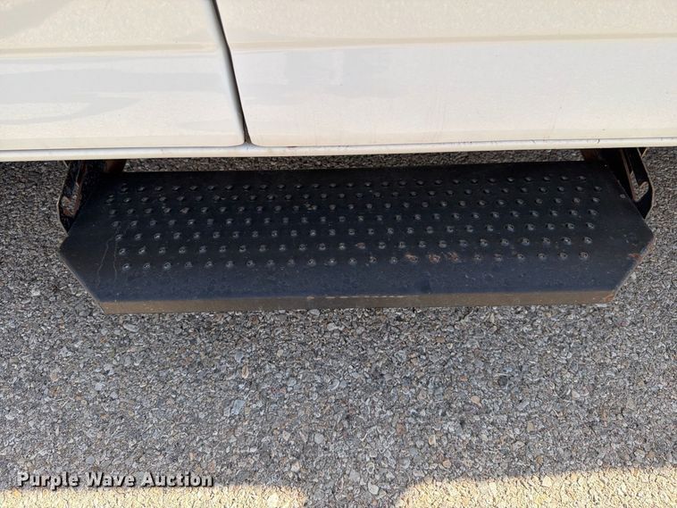 image for item DV8603 2015 Chevrolet Express 3500 van