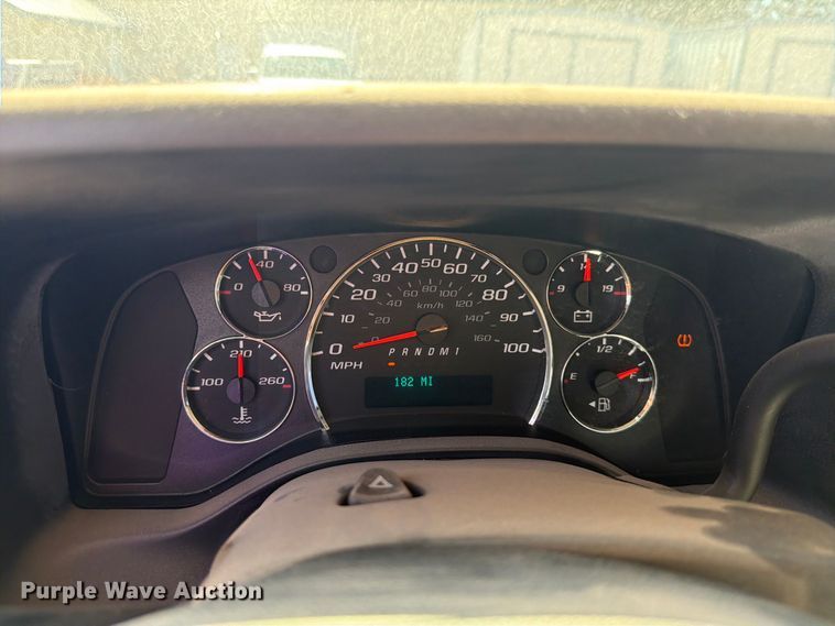 image for item DV8603 2015 Chevrolet Express 3500 van