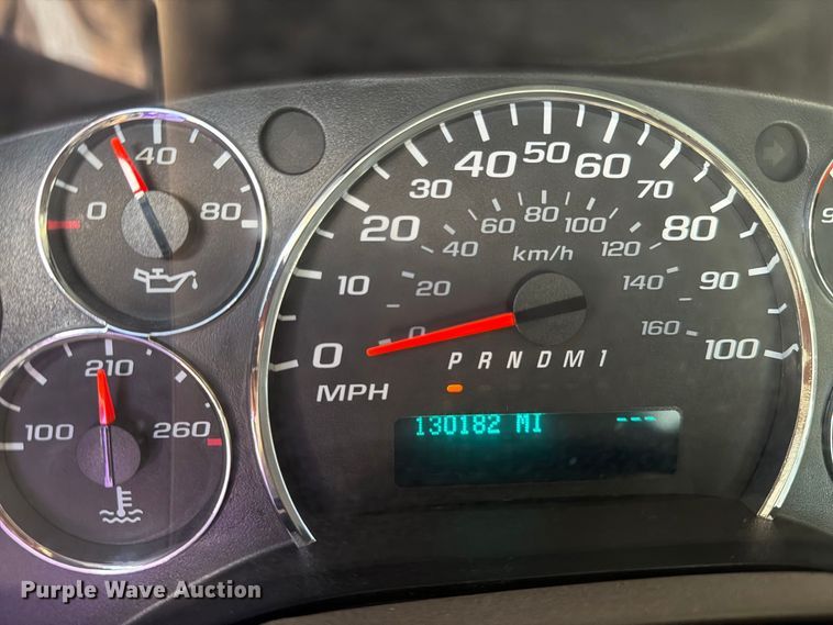 image for item DV8603 2015 Chevrolet Express 3500 van