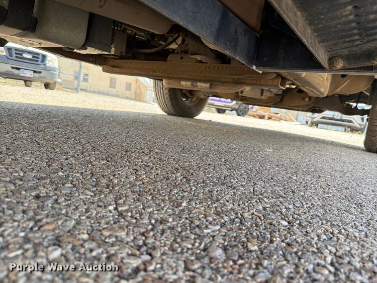 image for item DV8603 2015 Chevrolet Express 3500 van
