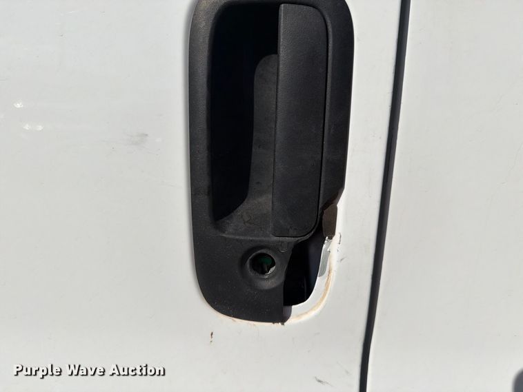 image for item DV8604 2015 Chevrolet Express 3500 van