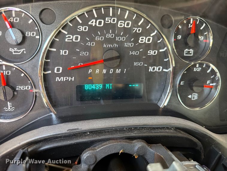 image for item DV8604 2015 Chevrolet Express 3500 van