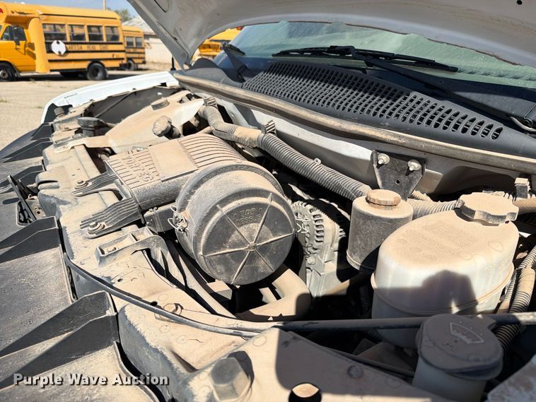 image for item DV8604 2015 Chevrolet Express 3500 van