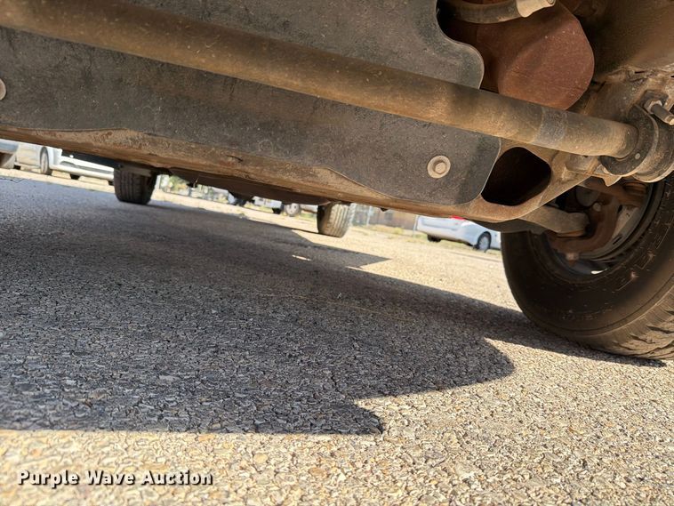 image for item DV8604 2015 Chevrolet Express 3500 van