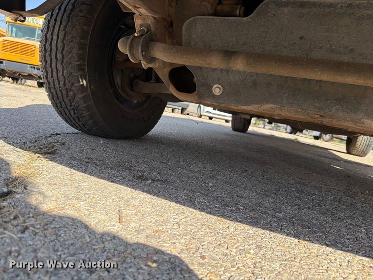 image for item DV8604 2015 Chevrolet Express 3500 van