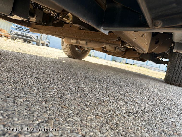 image for item DV8604 2015 Chevrolet Express 3500 van
