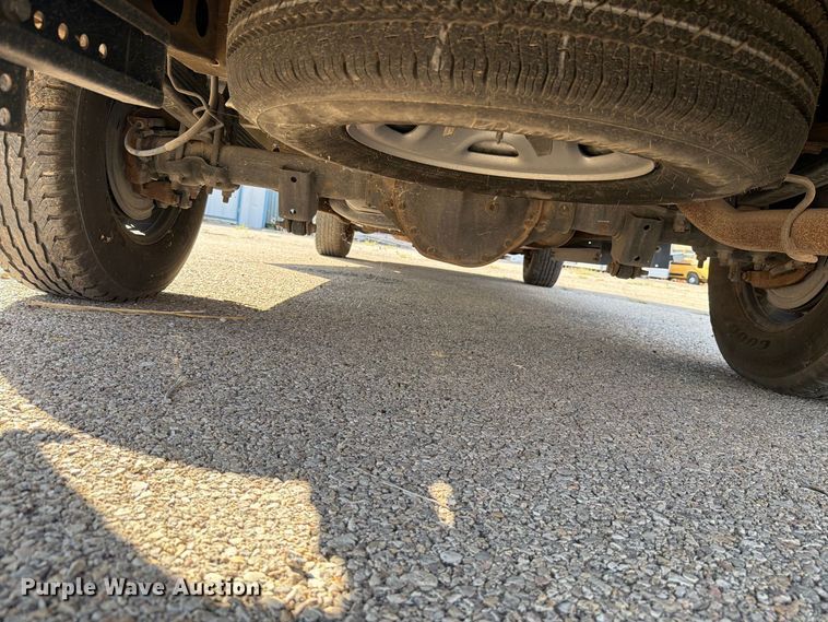 image for item DV8604 2015 Chevrolet Express 3500 van