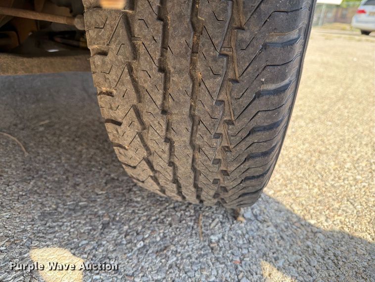 image for item DV8604 2015 Chevrolet Express 3500 van