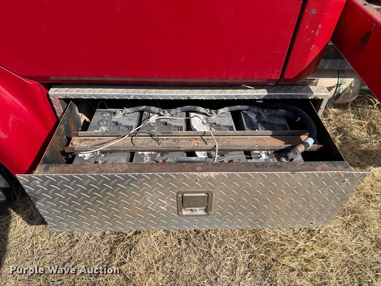 image for item DV8610 1994 Freightliner FL60 flatbed truck