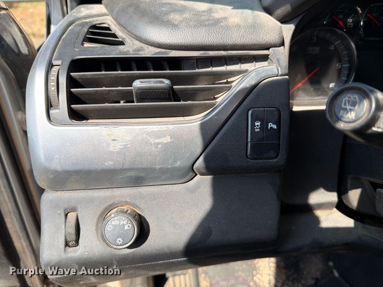 image for item DV8611 2020 Chevrolet Tahoe Police SUV