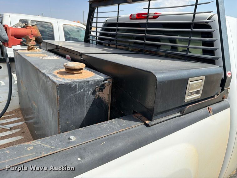 image for item DV8613 2013 Chevrolet Silverado 2500 Ext. Cab pickup truck