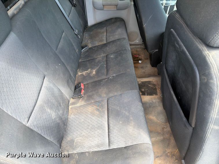 image for item DV8613 2013 Chevrolet Silverado 2500 Ext. Cab pickup truck