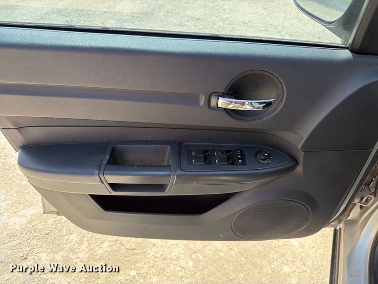 image for item DV8615 2009 Dodge Charger 