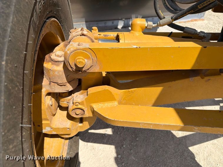 image for item DV8616 2020 Caterpillar 150 motor grader