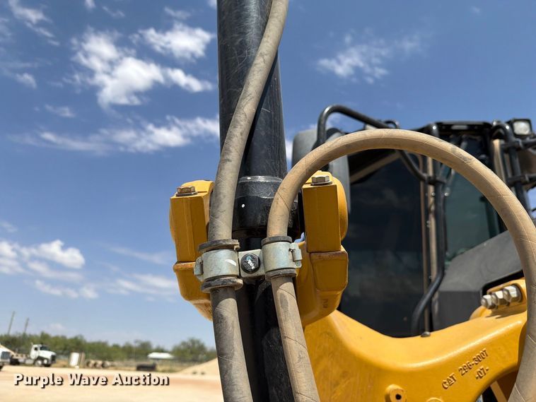 image for item DV8616 2020 Caterpillar 150 motor grader