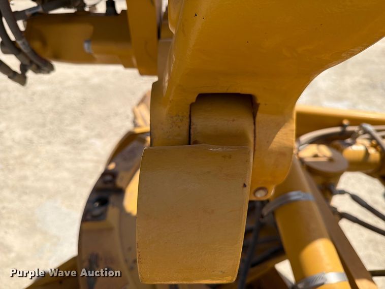 image for item DV8616 2020 Caterpillar 150 motor grader