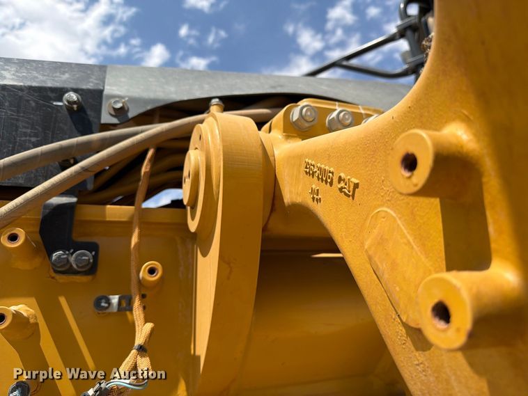 image for item DV8616 2020 Caterpillar 150 motor grader
