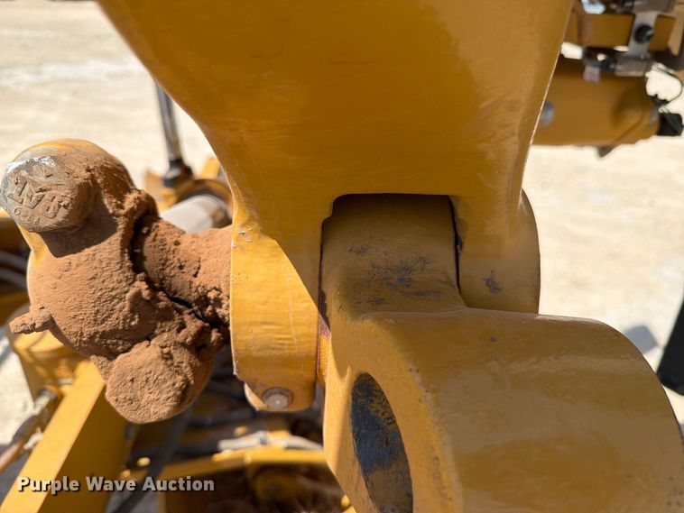 image for item DV8616 2020 Caterpillar 150 motor grader