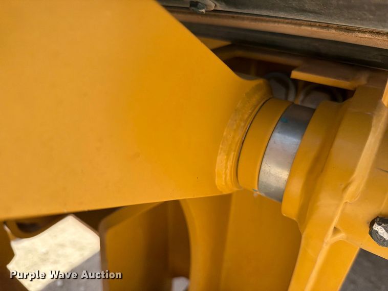 image for item DV8616 2020 Caterpillar 150 motor grader