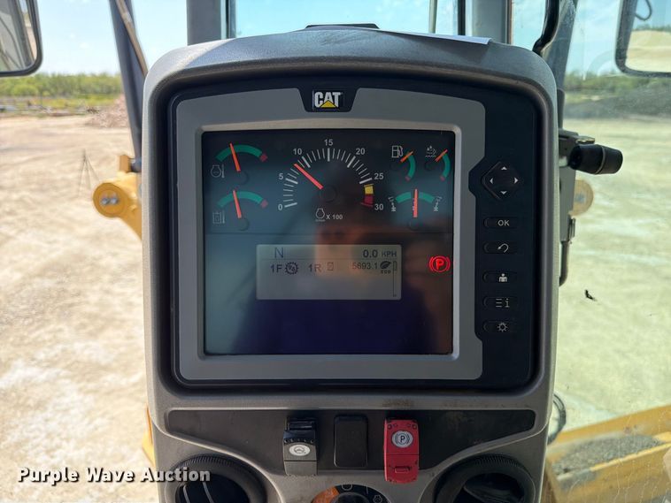 image for item DV8616 2020 Caterpillar 150 motor grader