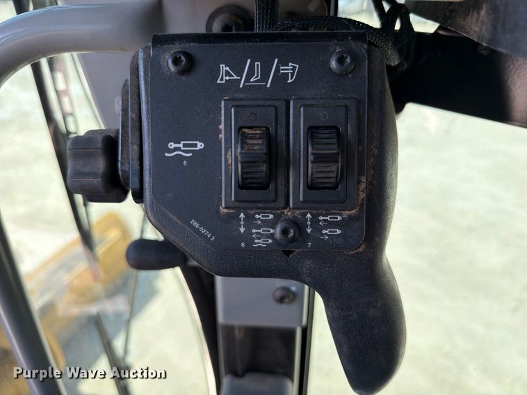 image for item DV8616 2020 Caterpillar 150 motor grader