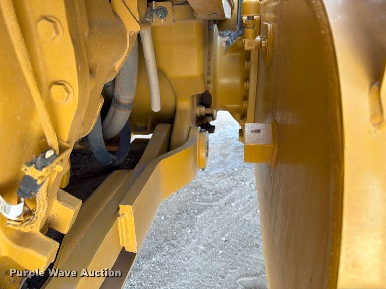 image for item DV8616 2020 Caterpillar 150 motor grader