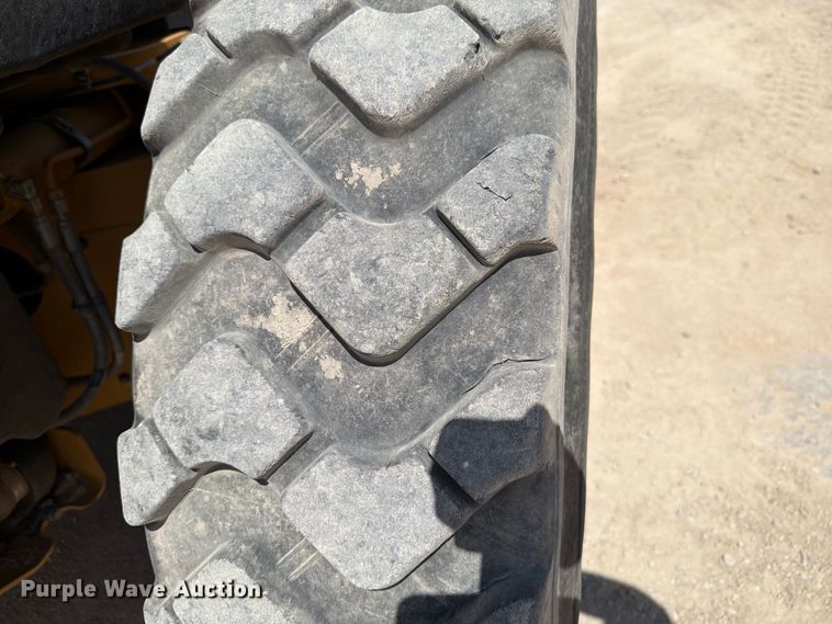 image for item DV8616 2020 Caterpillar 150 motor grader