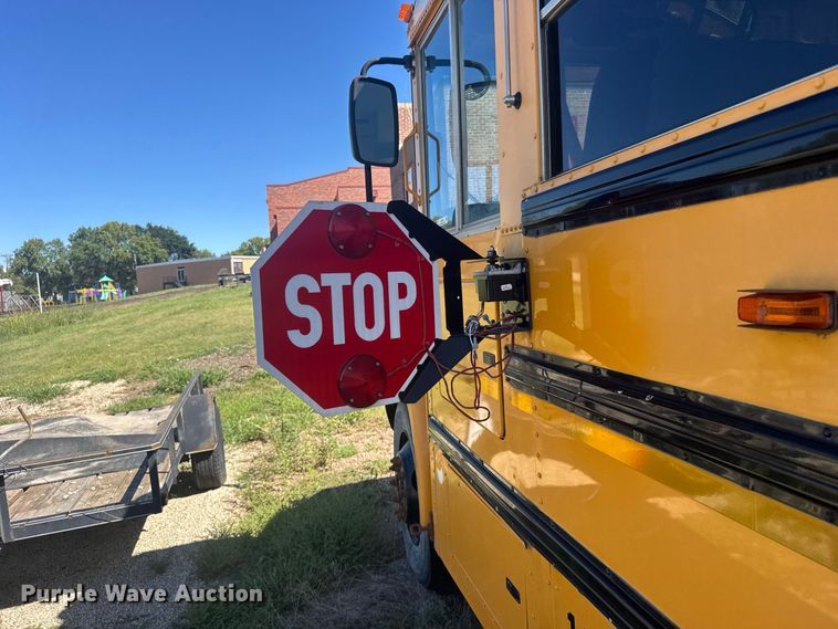 image for item DY3241 2014 IC PB105 school bus