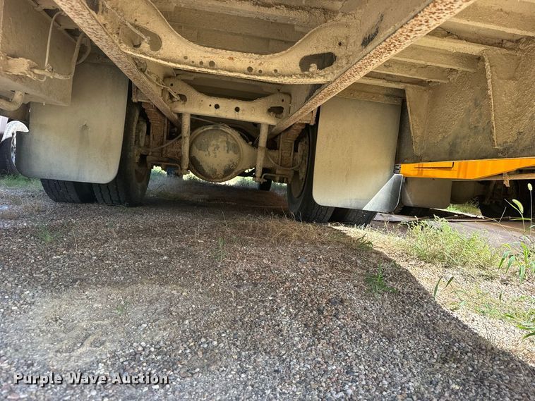 image for item DY3241 2014 IC PB105 school bus