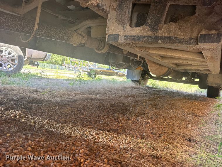 image for item DY3241 2014 IC PB105 school bus