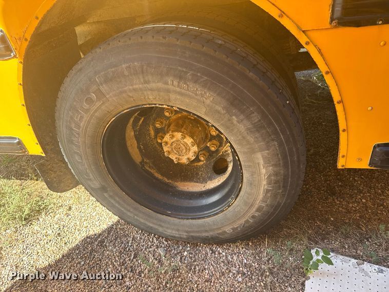 image for item DY3241 2014 IC PB105 school bus