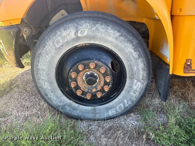 image for item DY3241 2014 IC PB105 school bus
