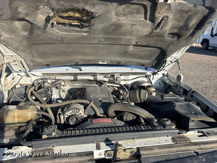image for item DY3306 1996 Ford F250 XL flatbed pickup truck