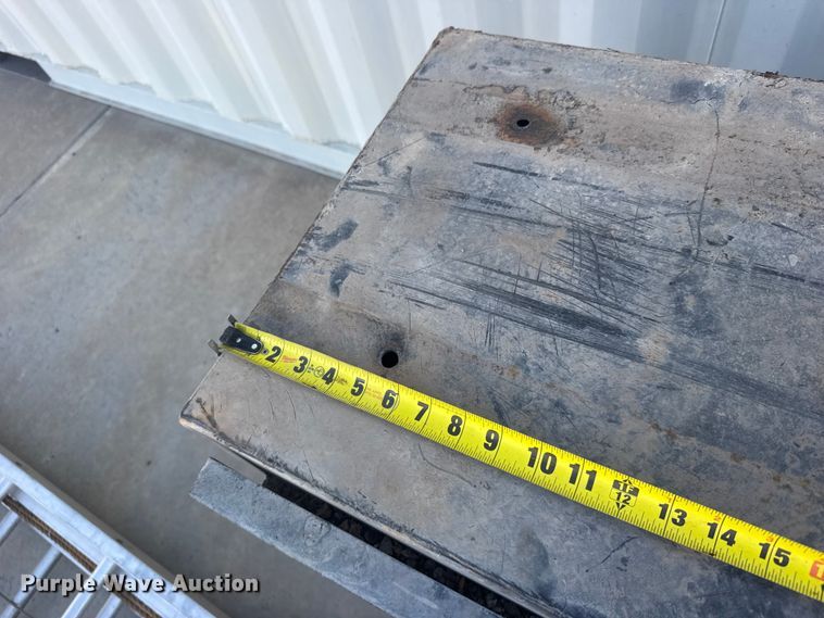 image for item DY3307 Tools