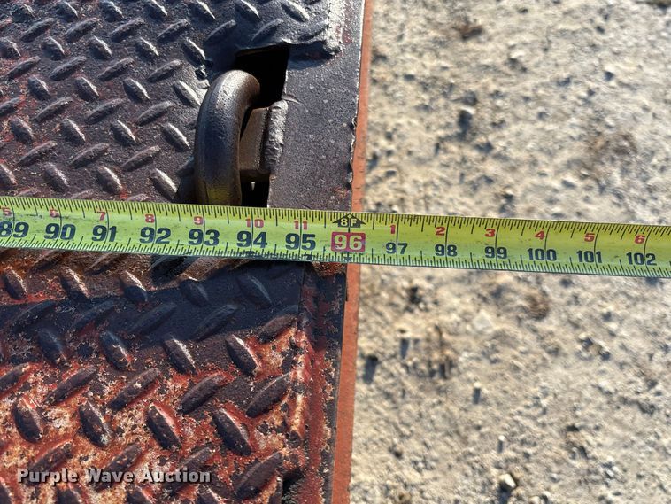 image for item DZ4682 1997 Trail-Eze Dakota equipment trailer