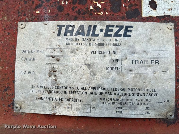 image for item DZ4682 1997 Trail-Eze Dakota equipment trailer