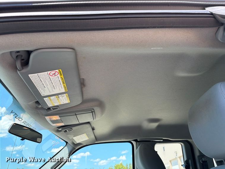image for item DZ4740 2016 Ford F250 Super Duty XL Ext. Cab pickup truck