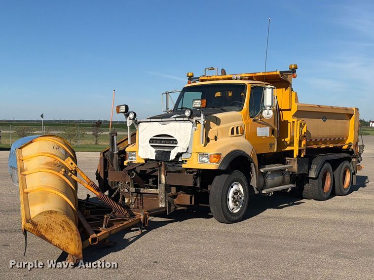 2005 Sterling L9500 dump truck