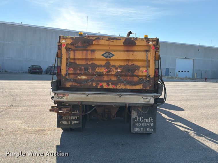image for item EA0449 2005 Sterling L9500 dump truck