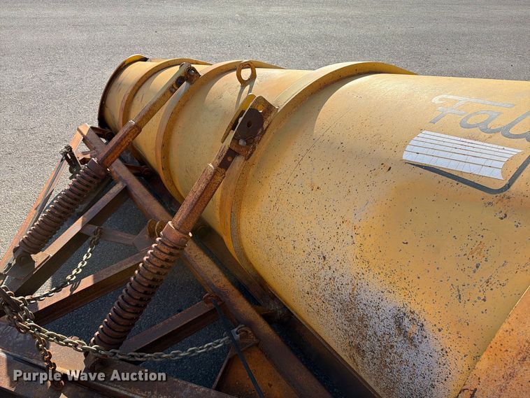 image for item EA0449 2005 Sterling L9500 dump truck